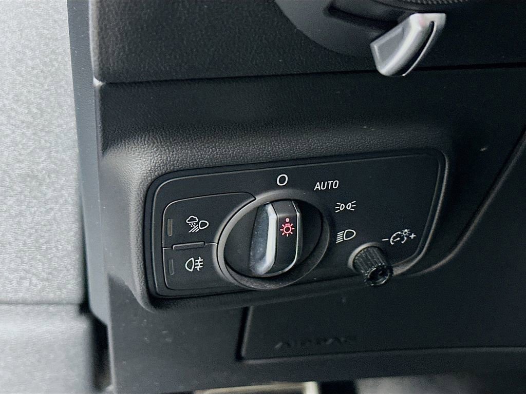 Used 2018 Audi TT RS image 14