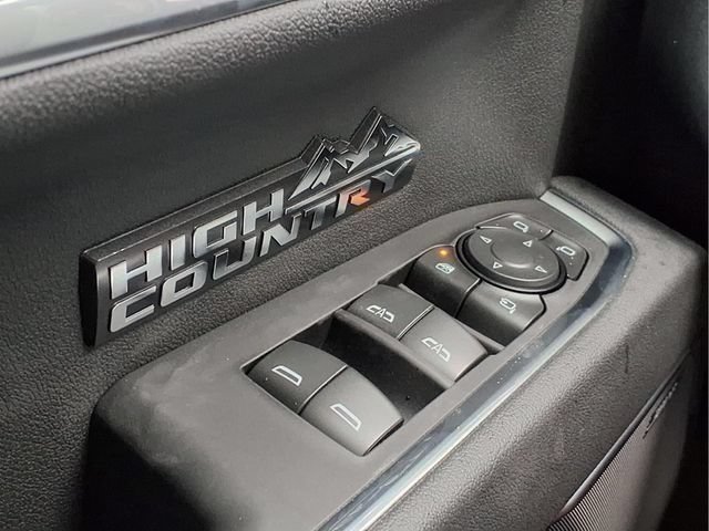 New 2026 Chevrolet Silverado 1500 High Country AWD/4WD image 14