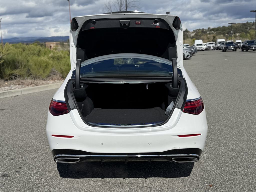 New 2026 Mercedes-Benz S 580e 4MATIC Sedan image 12