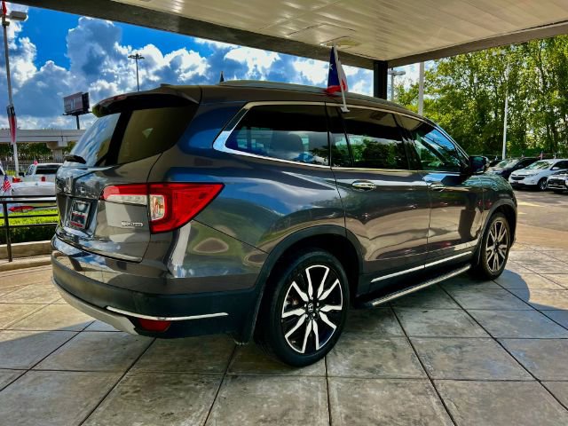 Used 2021 Honda Pilot Touring image 3