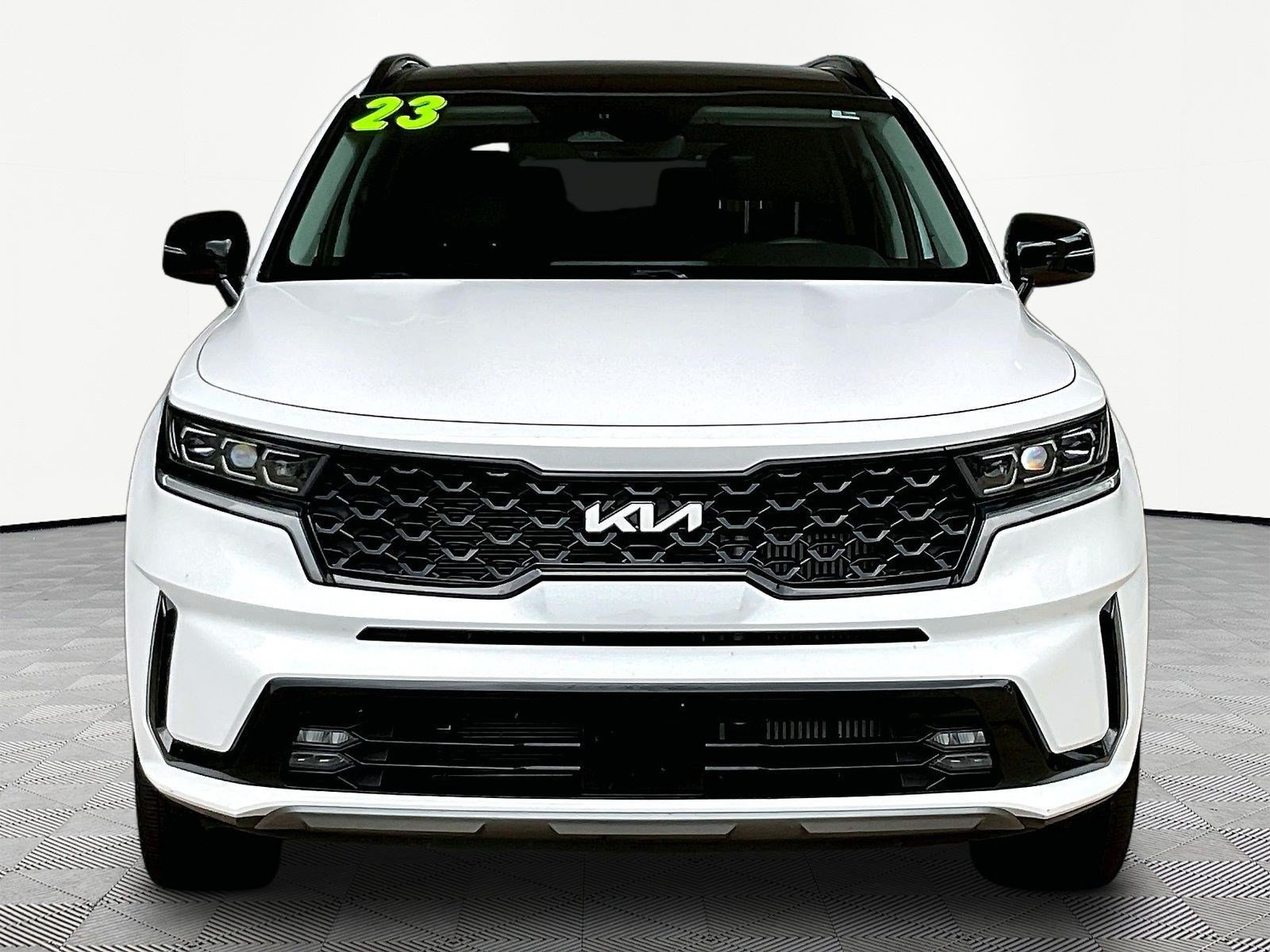 Used 2023 Kia Sorento SX AWD/4WD image 2