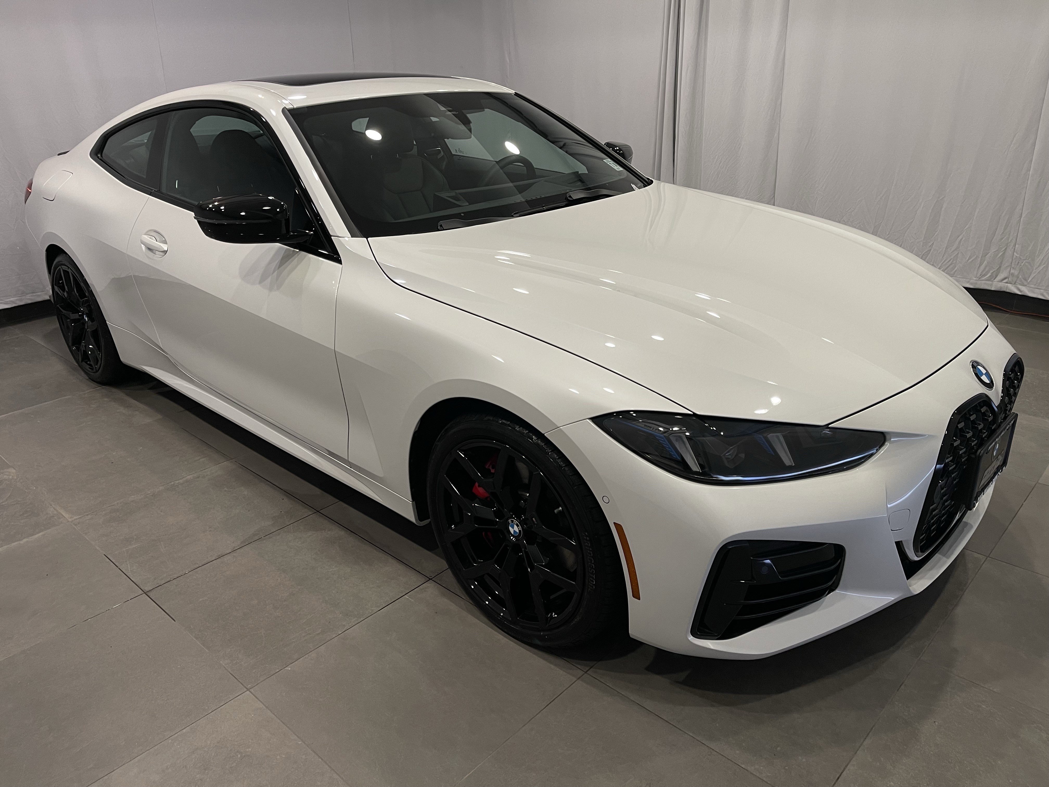 Used 2025 BMW 430i xDrive Coupe w/ M Sport Package image 3