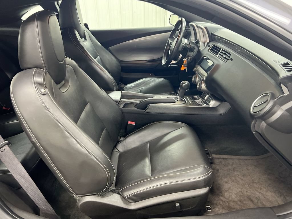 Used 2010 Chevrolet Camaro LT w/ RS Package RWD image 20