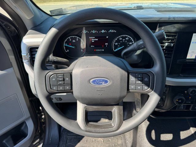 New 2026 Ford F550 4x4 Regular Cab Super Duty w/ XLT Value Package image 21