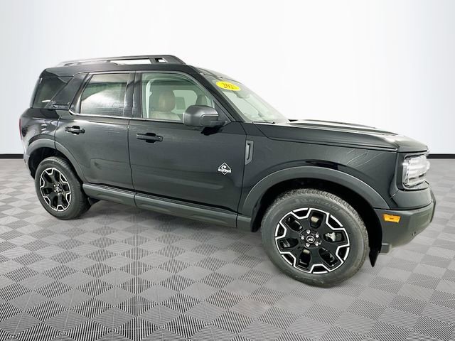 New 2025 Ford Bronco Sport Outer Banks w/ Outer Banks Tech Package+ image 3