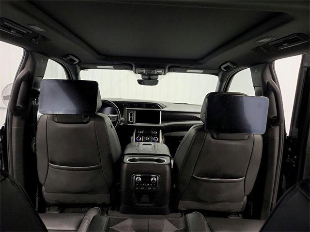 Used 2023 GMC Yukon XL Denali image 35