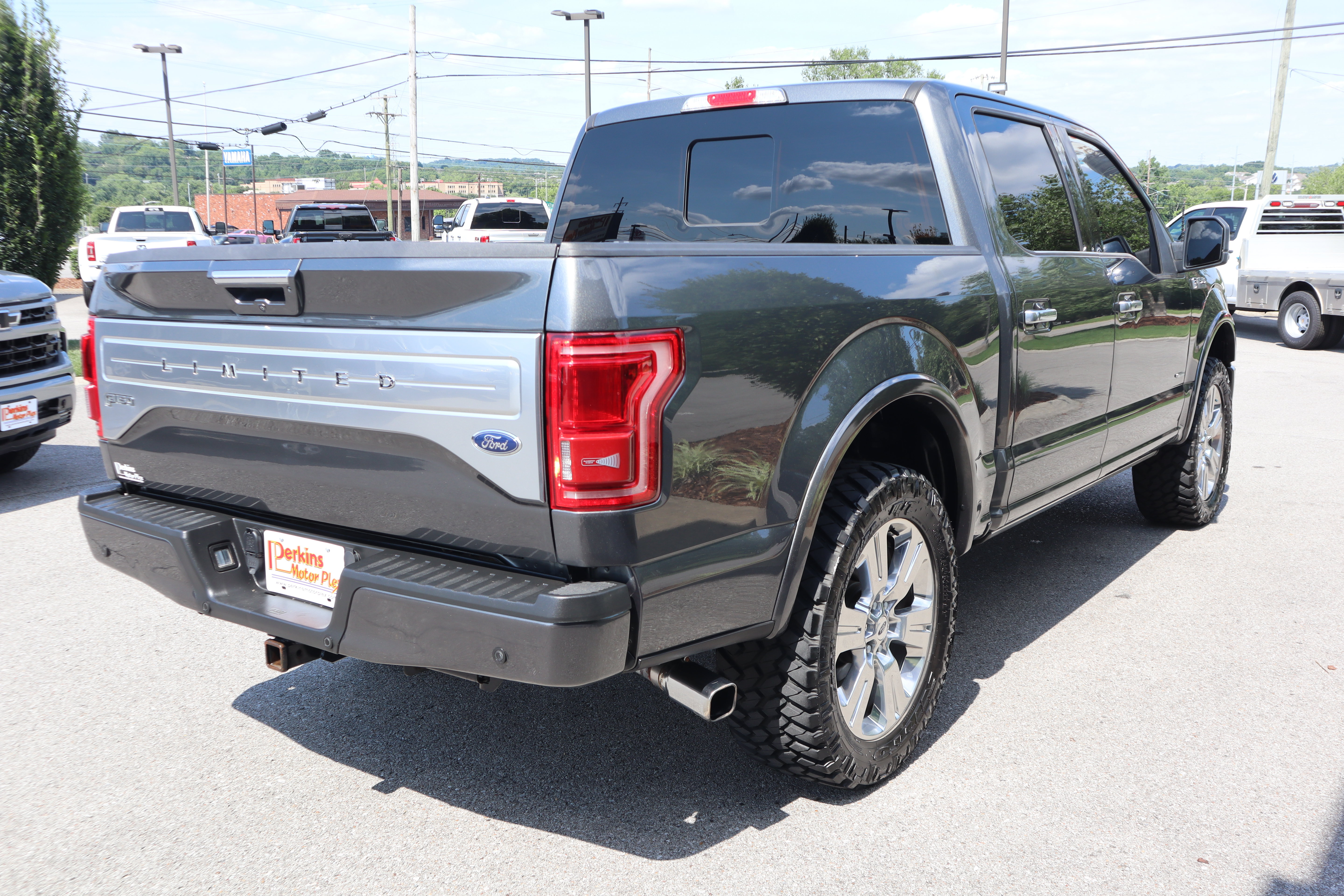 Used 2016 Ford F150 Limited w/ Trailer Tow Package AWD/4WD image 7