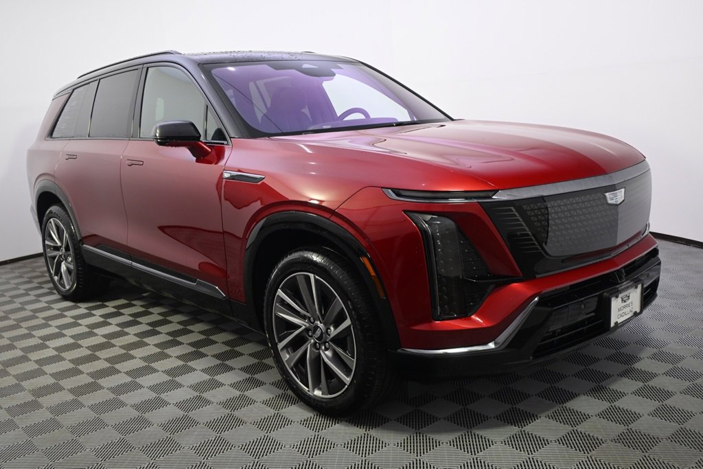 New 2026 Cadillac Vistiq Sport w/ LPO, Floor Liner Package image 8