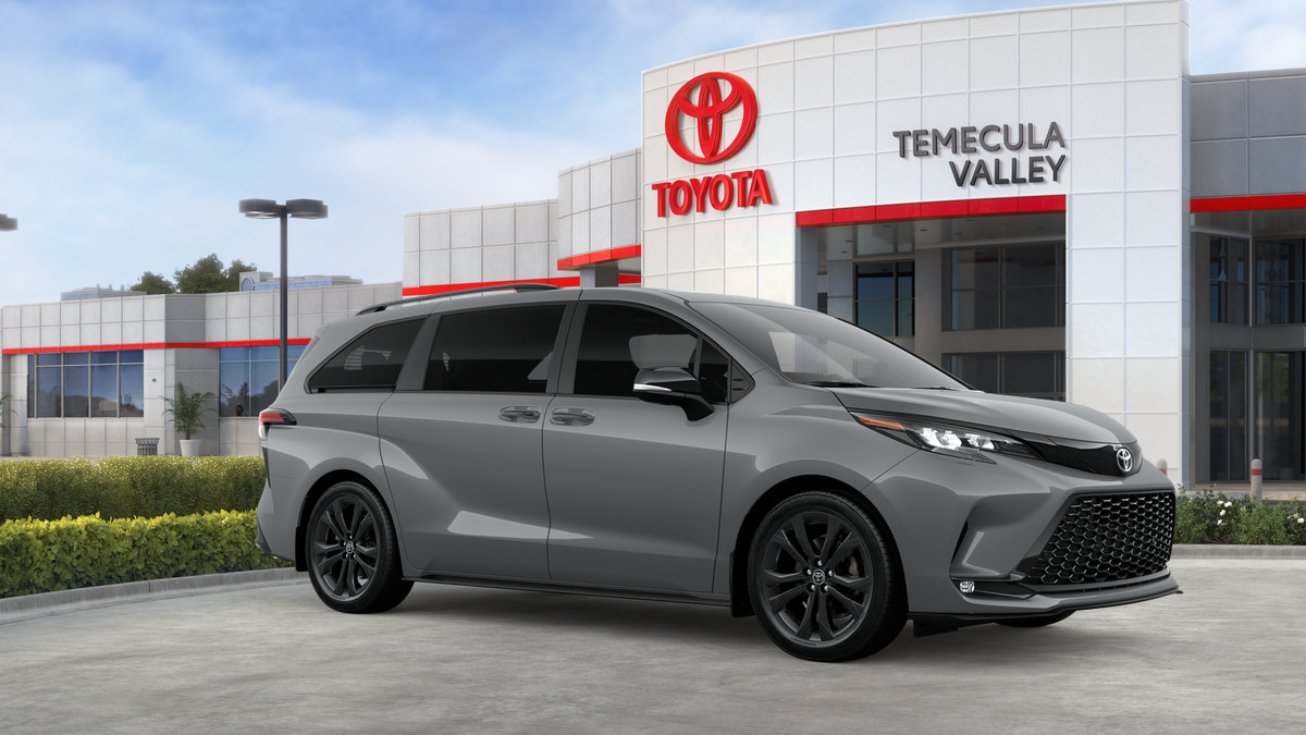 New 2026 Toyota Sienna XSE FWD image 16