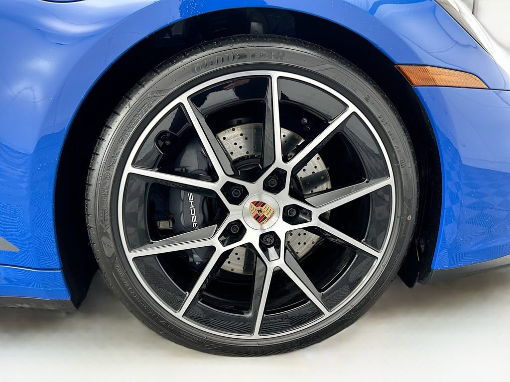 Used 2025 Porsche 911 Carrera T image 29