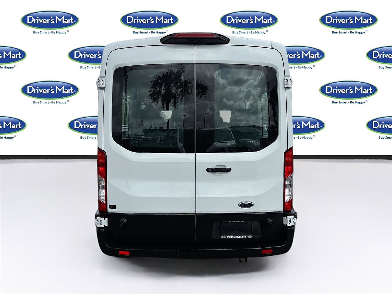Used 2019 Ford Transit 350 XL image 6