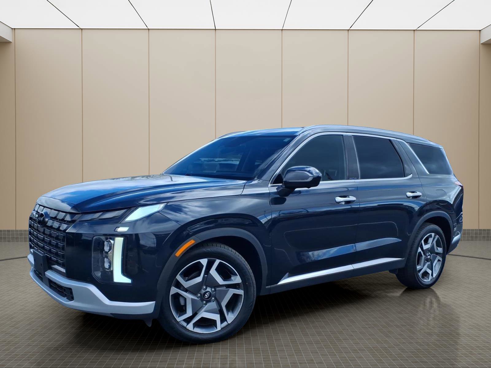 Used 2024 Hyundai Palisade Limited image 2