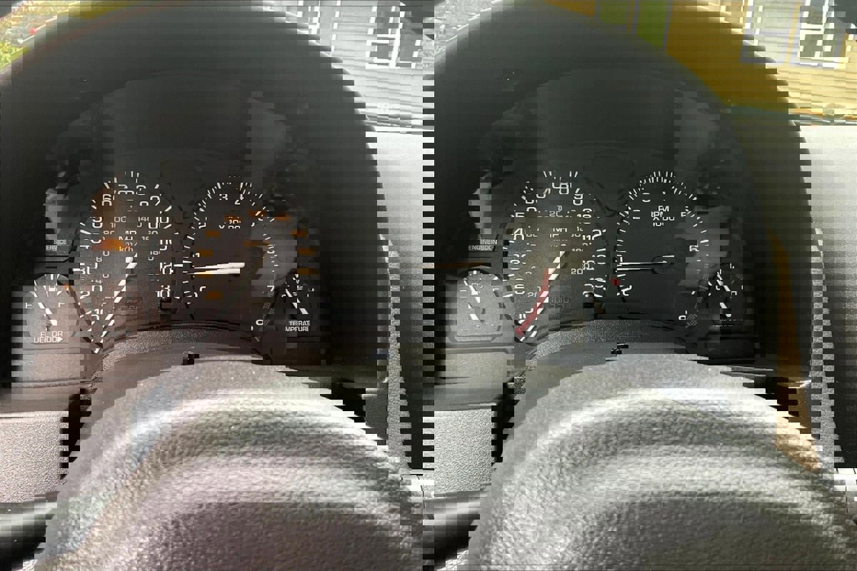 Used 2003 Saturn Vue AWD V6 image 13