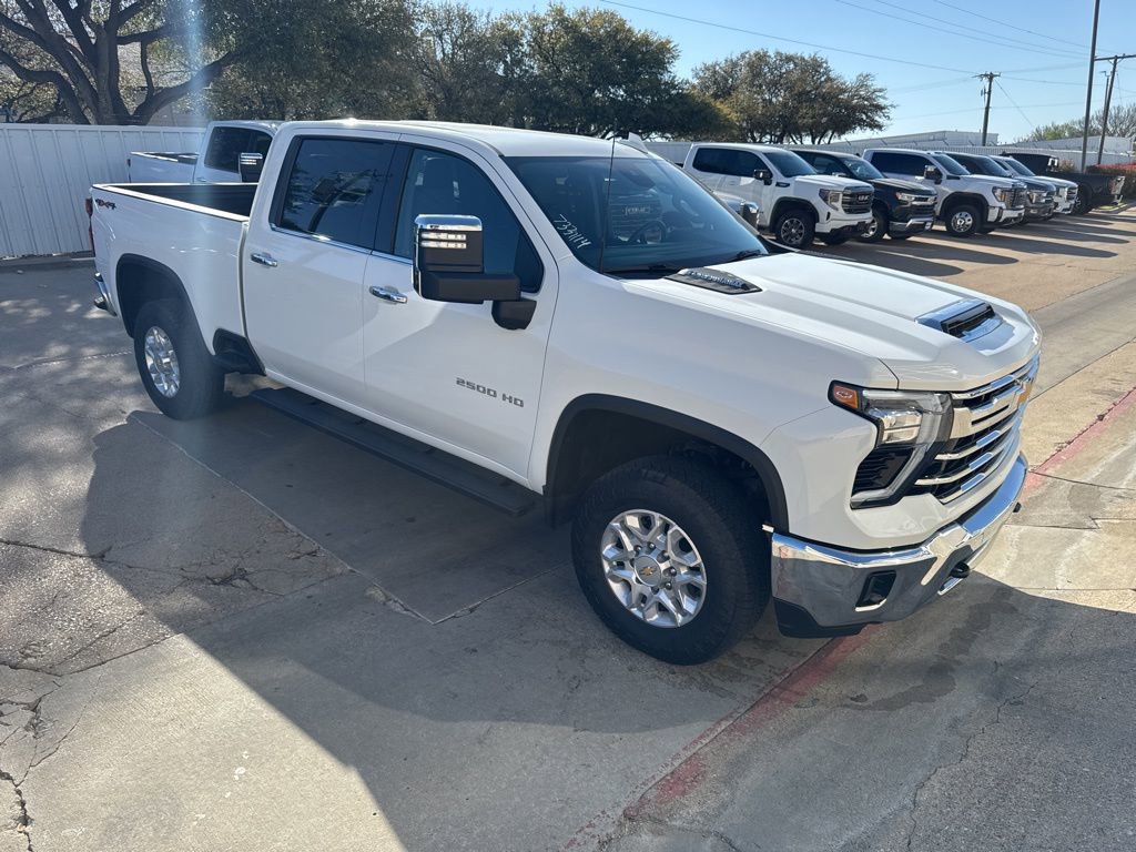 Used 2024 Chevrolet Silverado 2500 LTZ image 9