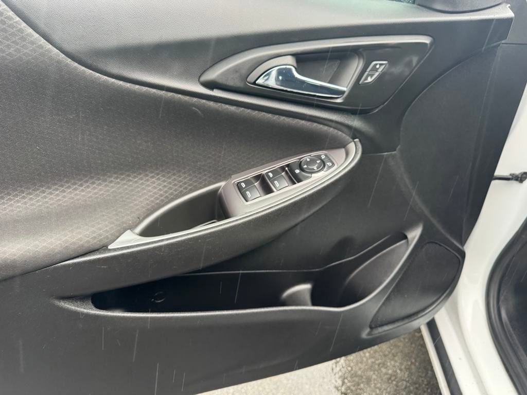 Used 2023 Chevrolet Malibu LT w/ Driver Confidence Package image 13