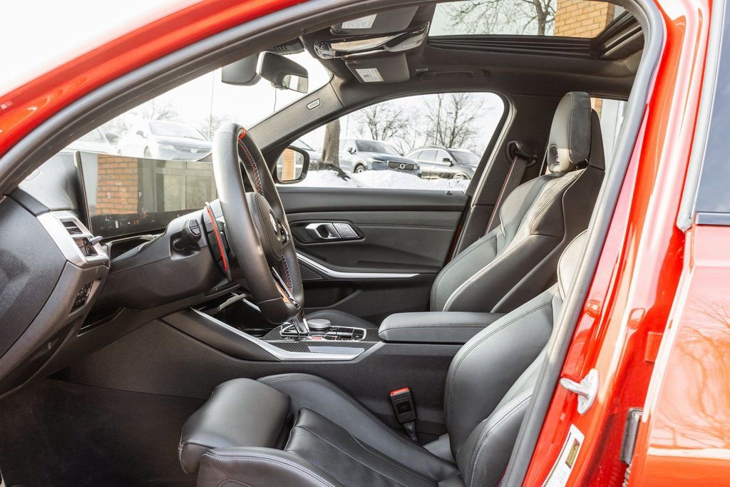 Used 2025 BMW M3 Competition w/ Premium Package image 32