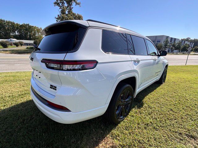 New 2027 Jeep Grand Cherokee L Limited AWD/4WD image 6