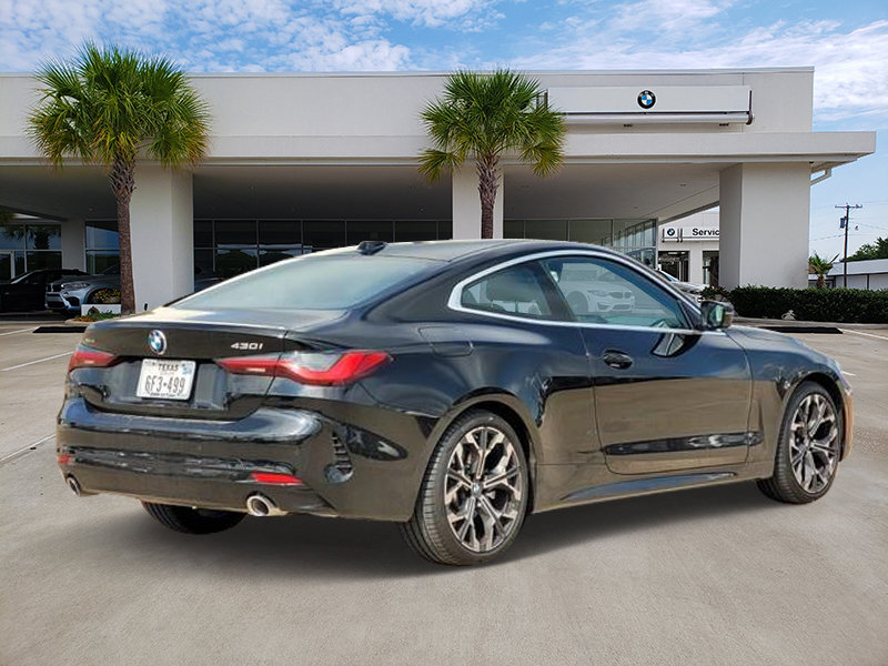 Used 2025 BMW 430i xDrive Coupe w/ Convenience Package AWD/4WD image 4