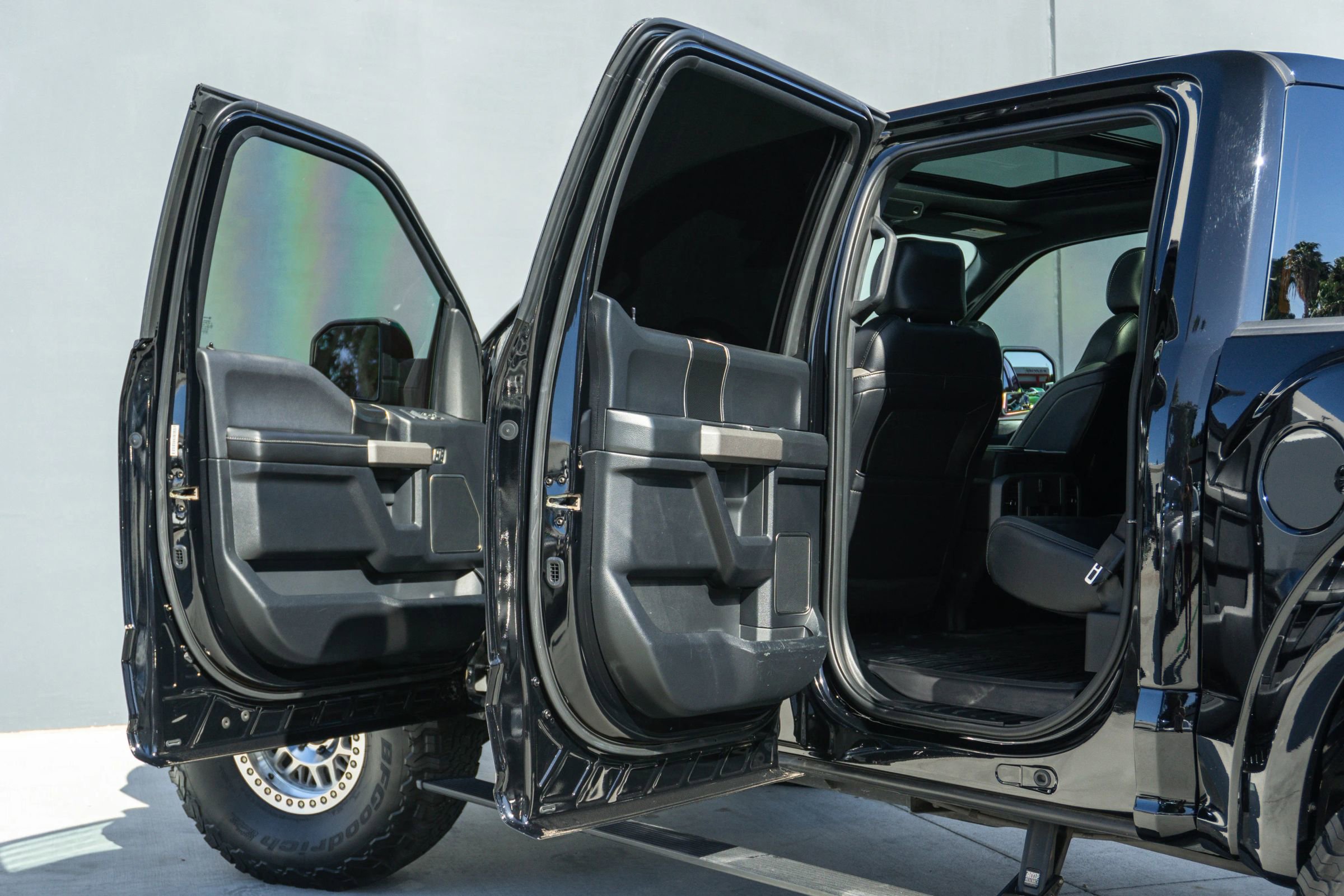 Used 2017 Ford F150 Raptor w/ Equipment Group 802A Luxury image 49