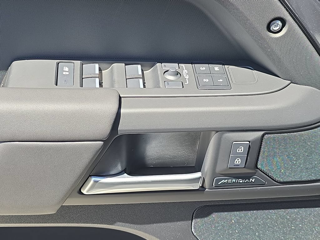 New 2026 Land Rover Defender 130 S AWD/4WD image 29