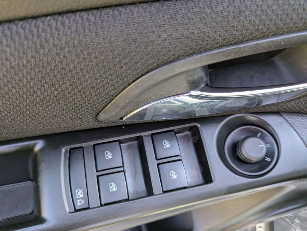 Used 2013 Chevrolet Cruze LT FWD image 14