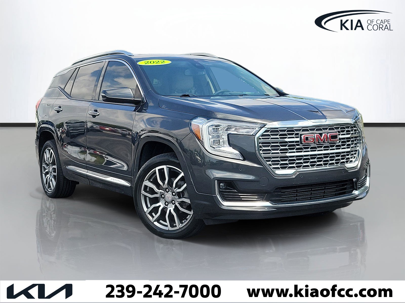 Used 2022 GMC Terrain Denali w/ LPO, Floor Liner Package