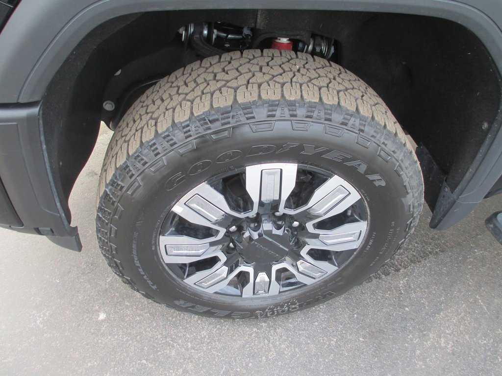 Certified 2025 GMC Sierra 2500 Denali w/ Denali Reserve Package image 14