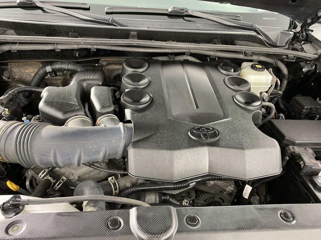 Used 2021 Toyota 4Runner SR5 image 31