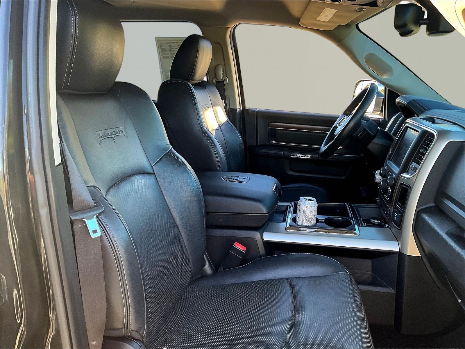 Used 2015 RAM 1500 Laramie w/ Convenience Group AWD/4WD image 30
