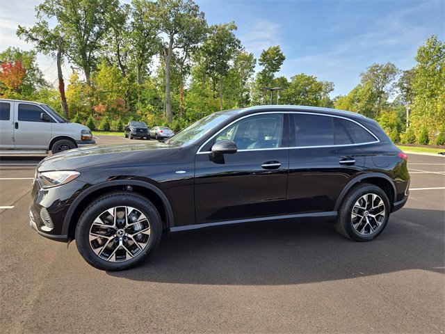 New 2025 Mercedes-Benz GLC 350e 4MATIC image 7