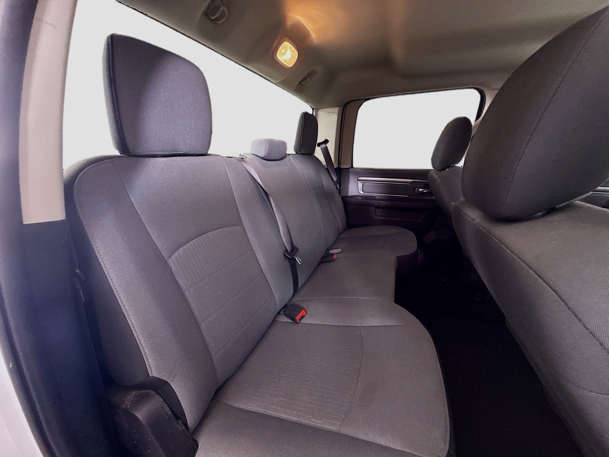 Used 2021 RAM 1500 Classic SLT image 26