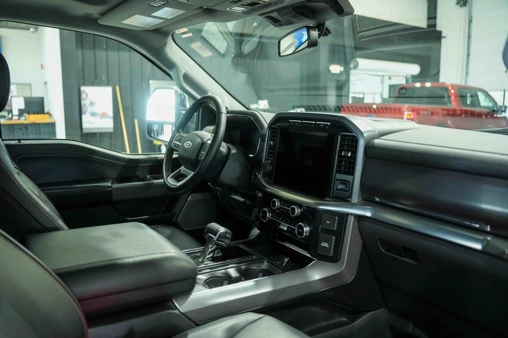 Used 2023 Ford F150 Lariat w/ Max Trailer Tow Package AWD/4WD image 13