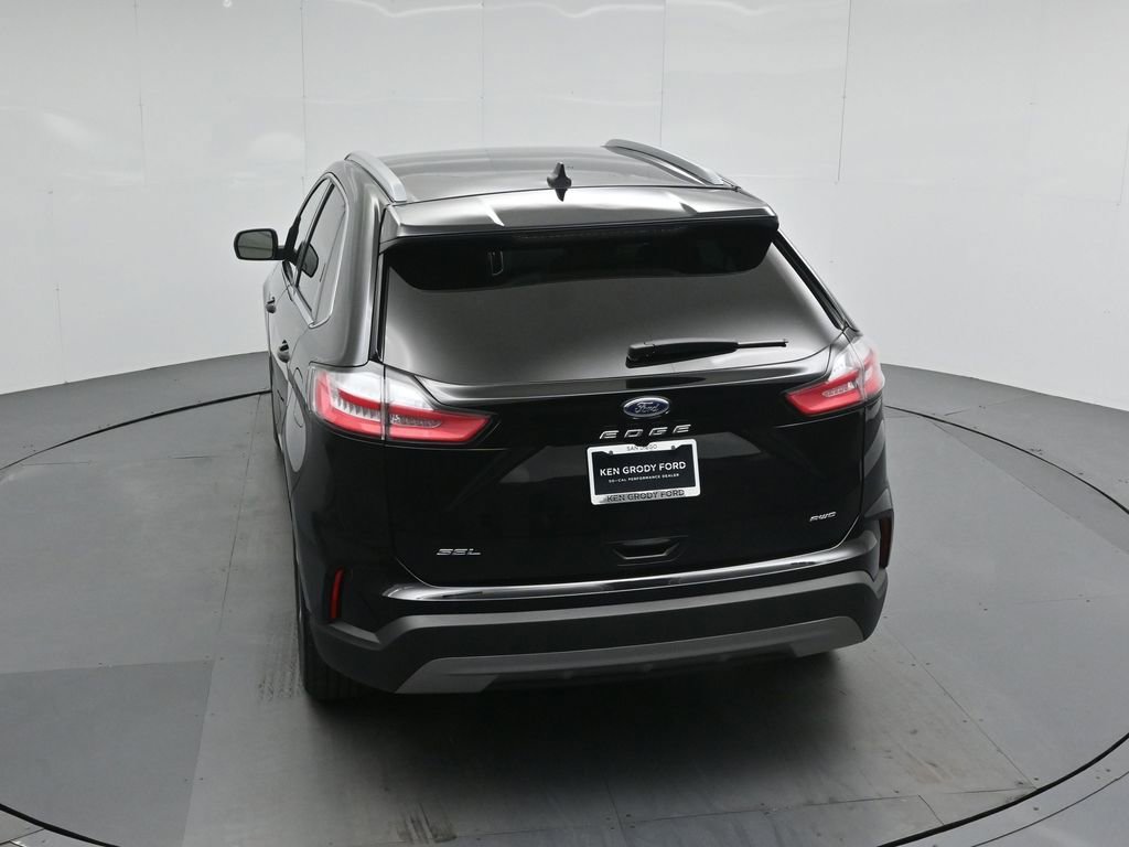 Certified 2023 Ford Edge SEL w/ Convenience Package AWD/4WD image 39