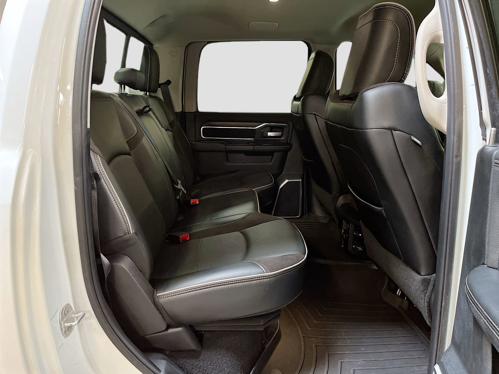 Used 2024 RAM 2500 Laramie image 26