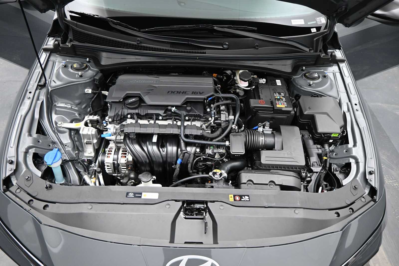 New 2026 Hyundai Elantra SEL Sport FWD image 22