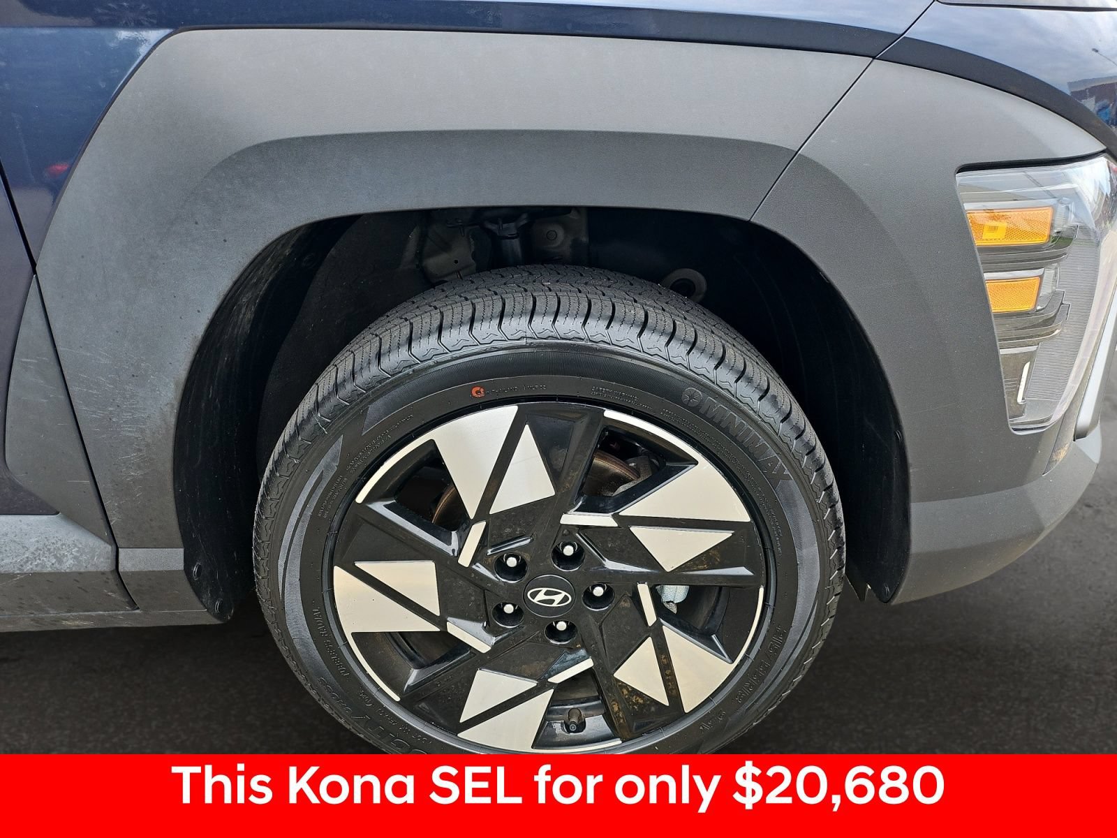 Used 2024 Hyundai Kona SEL AWD/4WD image 41