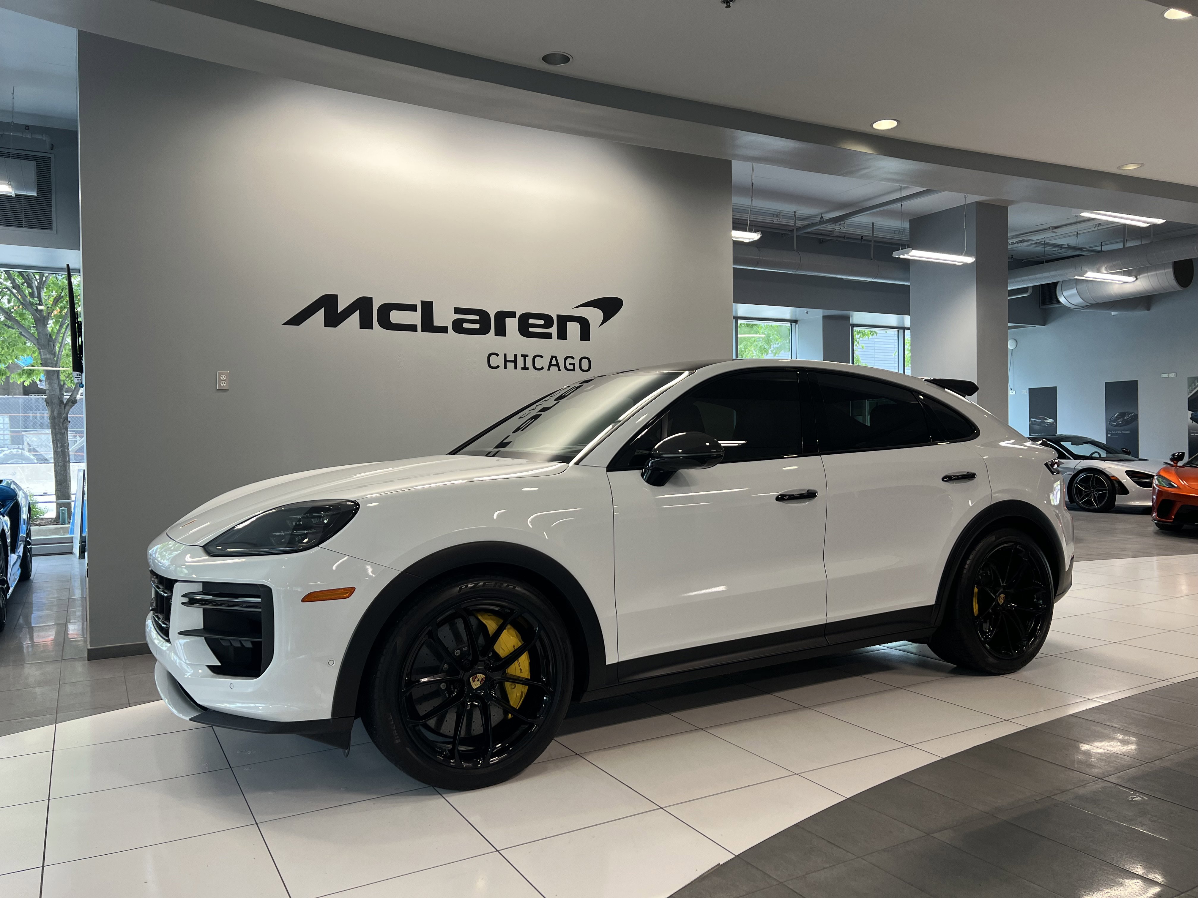 Used 2024 Porsche Cayenne Turbo GT AWD/4WD image 1
