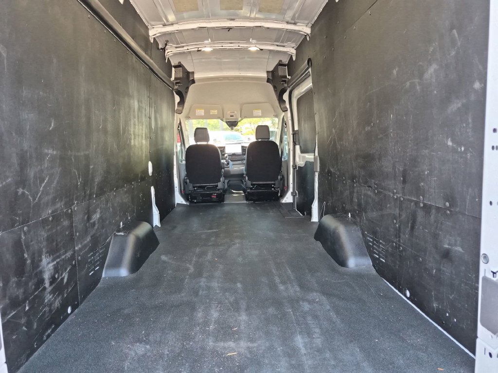 Used 2026 Ford Transit 350 148 High Roof Extended w/ Load Area Protection Package RWD image 27