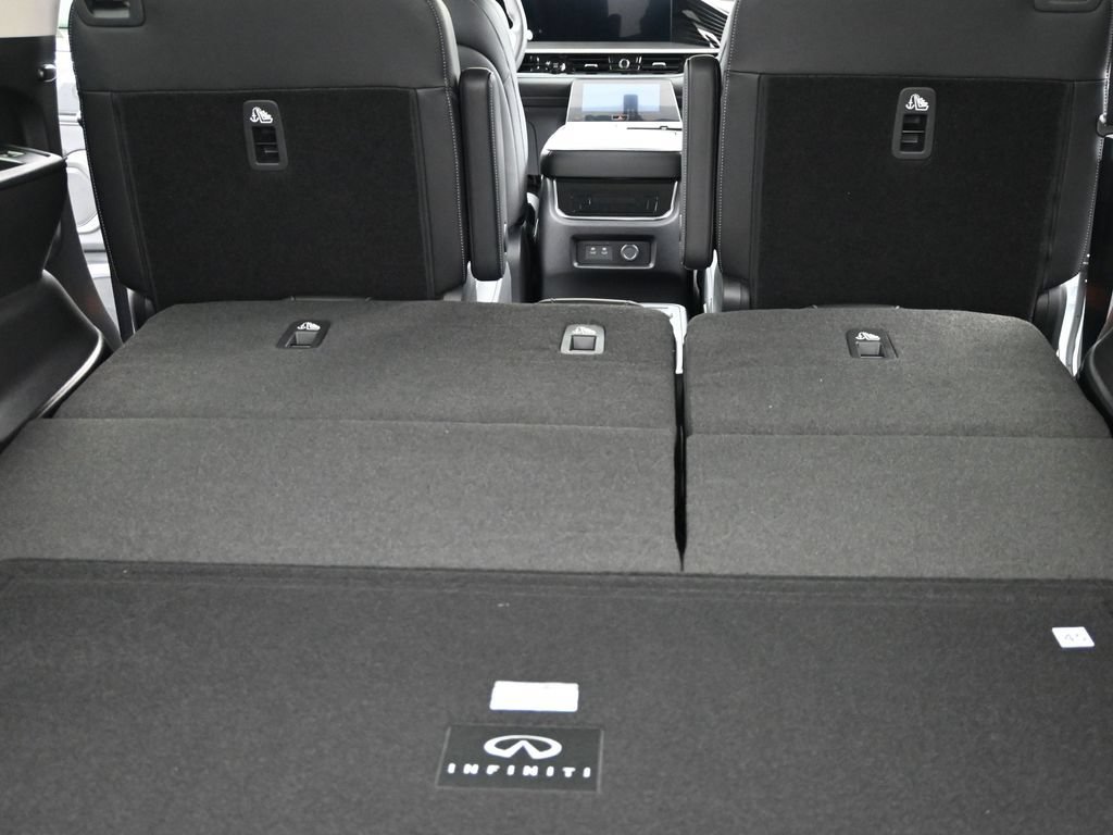 Certified 2026 INFINITI QX80 Pure w/ Cargo Package AWD/4WD image 13