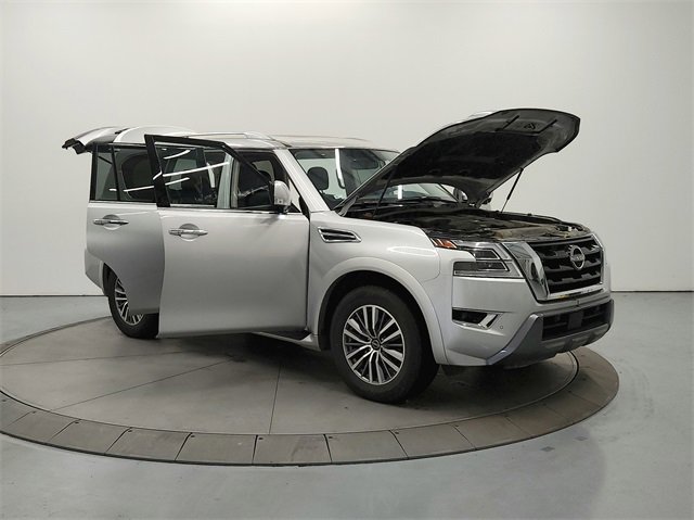 Used 2024 Nissan Armada SL image 9