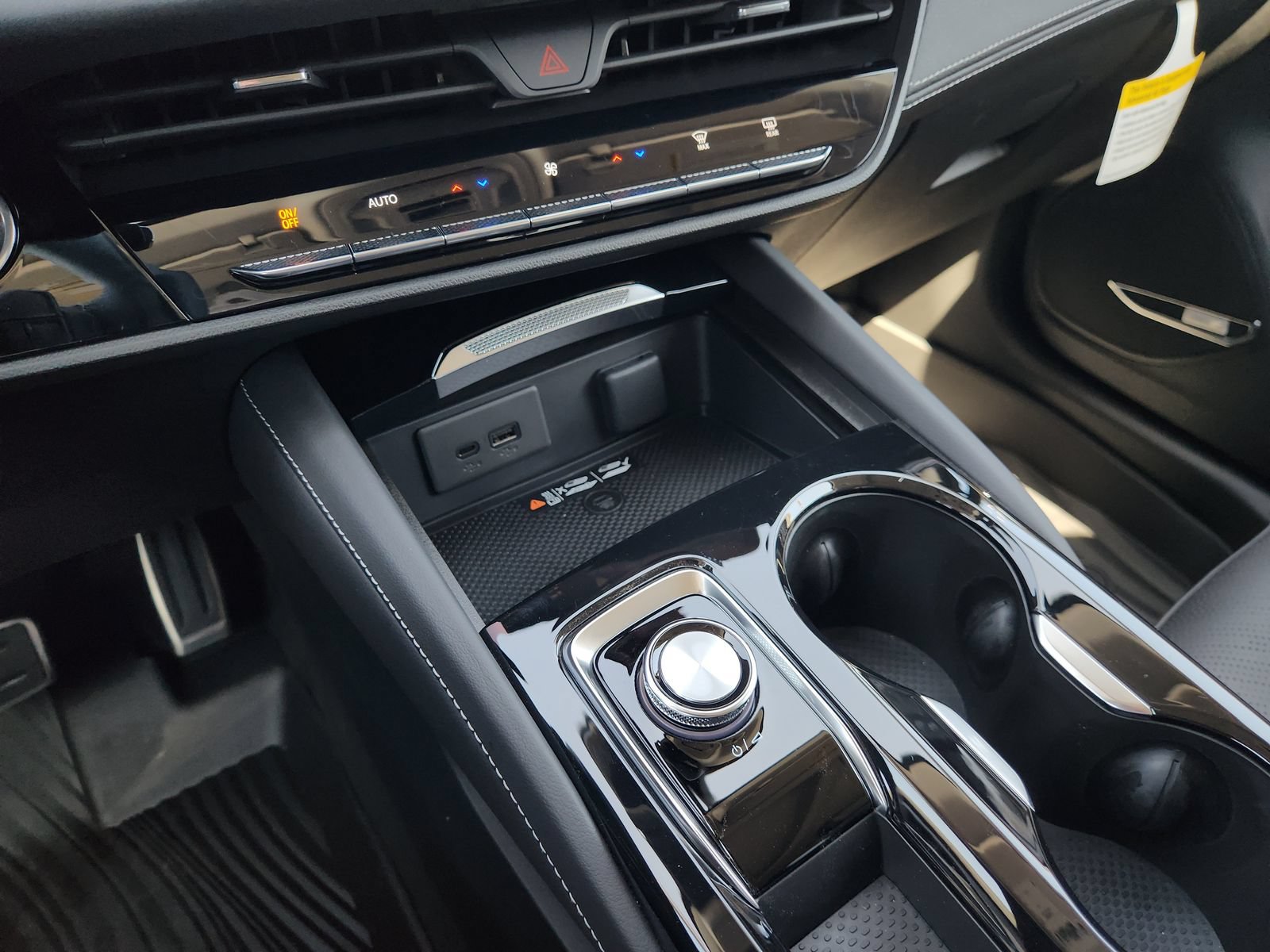 New 2026 Buick Envision Sport Touring AWD/4WD image 23