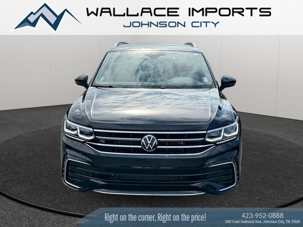 Used 2024 Volkswagen Tiguan SEL R-Line AWD/4WD image 8
