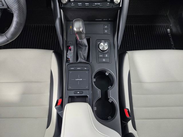 Used 2022 Lexus IS 350 F Sport image 24