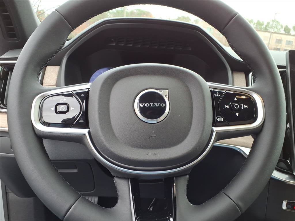 New 2026 Volvo XC90 B6 Plus w/ Protection Package Premier AWD/4WD image 24