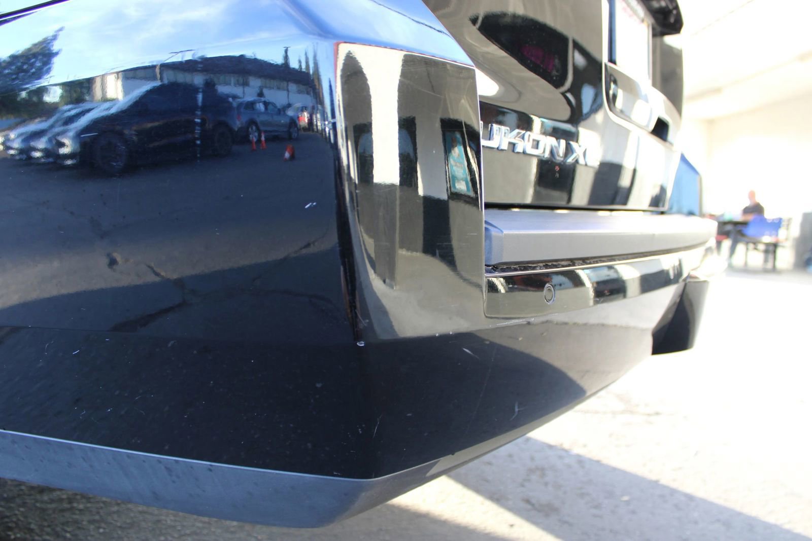 Used 2019 GMC Yukon XL SLT w/ Graphite Performance Edition image 37