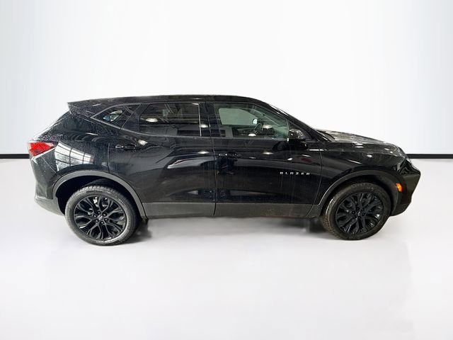 New 2026 Chevrolet Blazer LT image 5