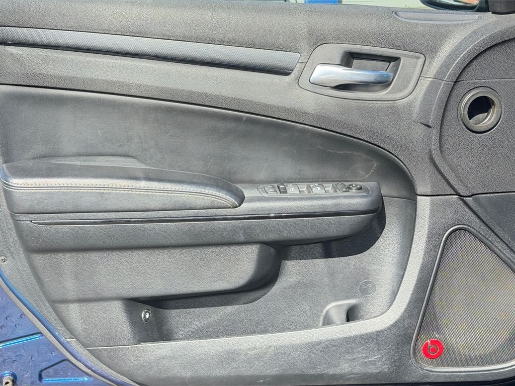 Used 2014 Chrysler 300 S RWD image 20