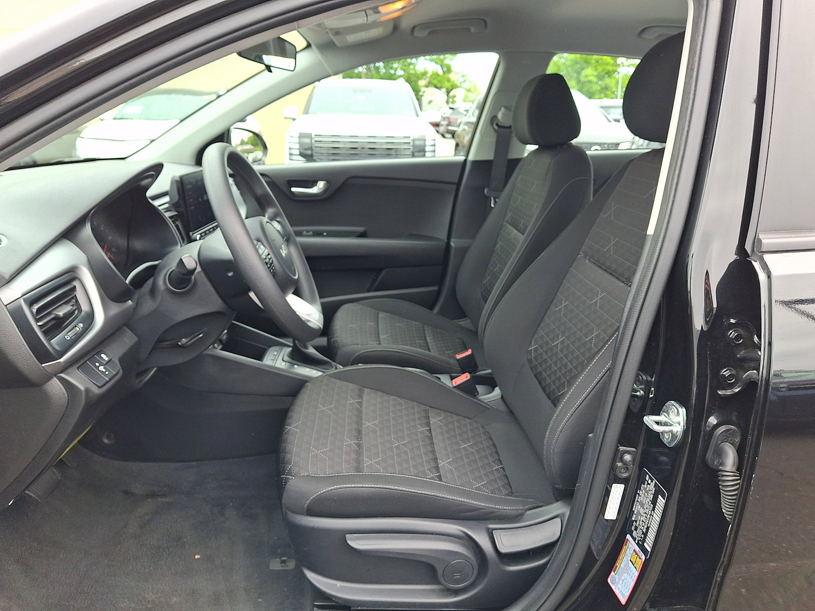 Used 2022 Kia Rio LX FWD image 13