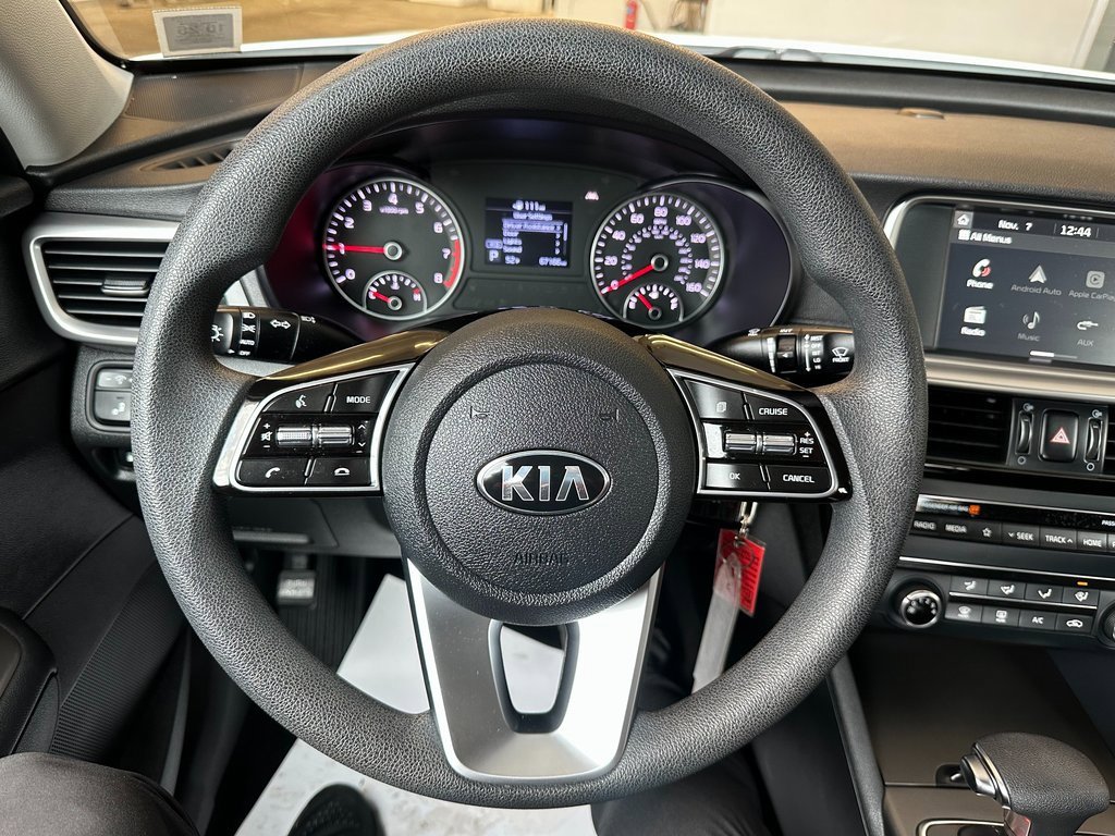 Used 2020 Kia Optima LX image 2