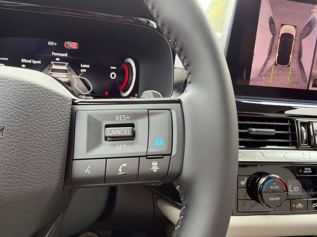 New 2026 Nissan Pathfinder SL FWD image 17